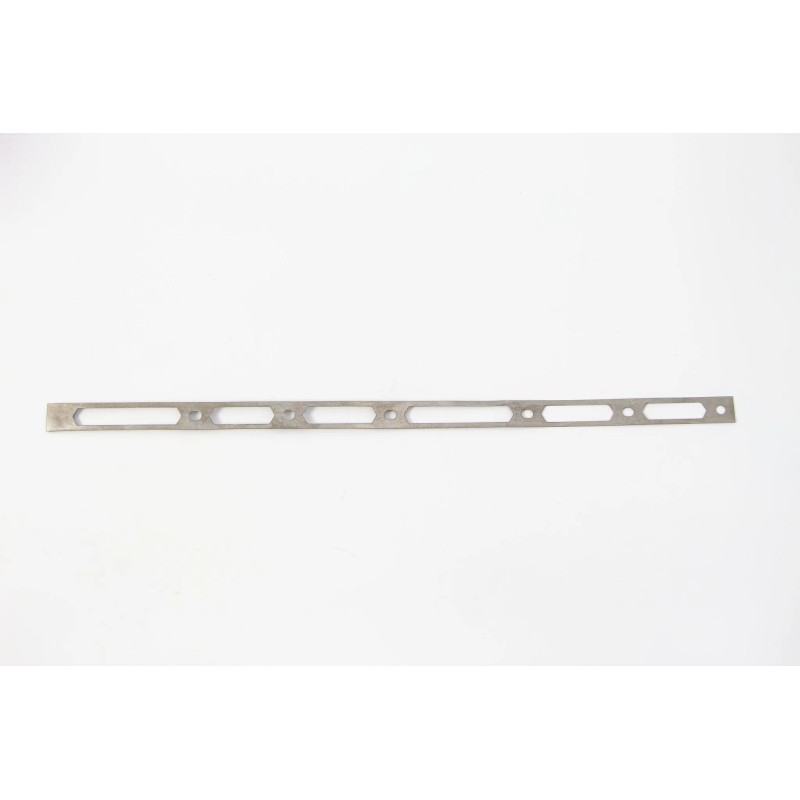 Bande titane pour enveloppe de silencieux