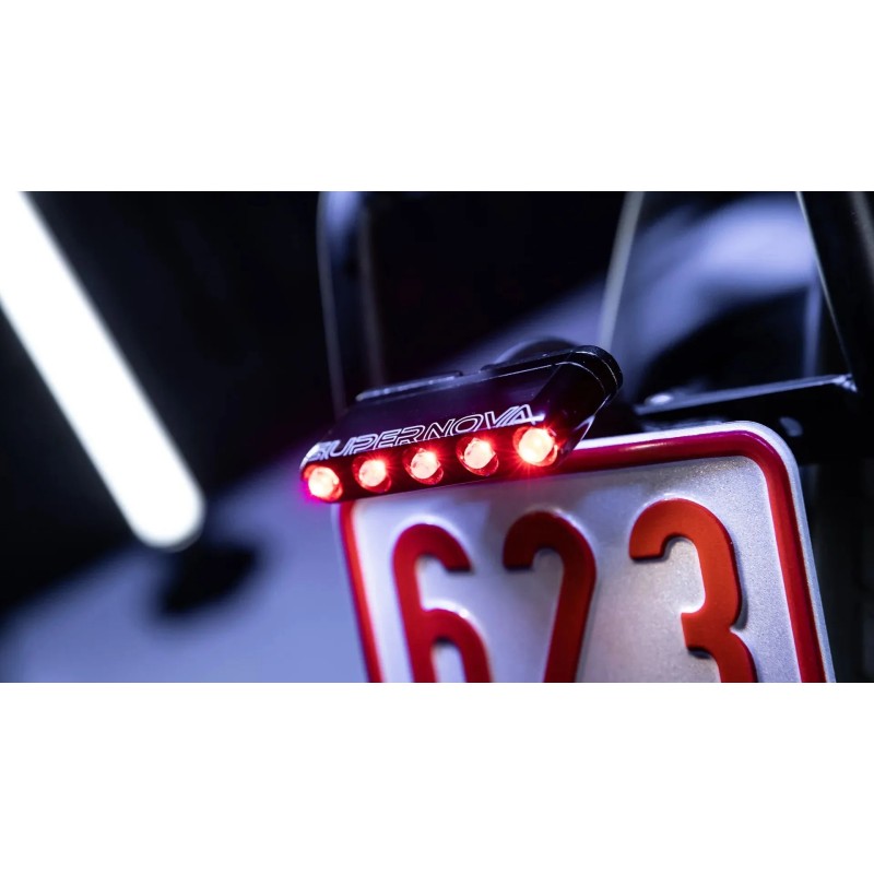 Feu arrière M99 (45 km/h)