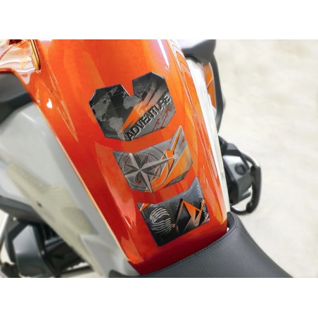 Protection de réservoir en résine douce au toucher