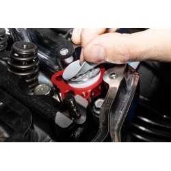 Cylinder Head Breathers