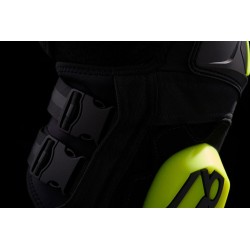 Cloverleaf 2 Knee Pads