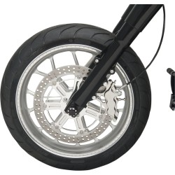 Six-Piston Differential-Bore Front Caliper