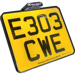 Plaque d'immatriculation avec feu arrière