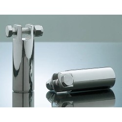 Fixations pour repose-pieds Magnum™