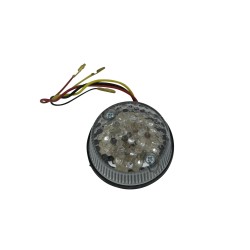 Feu arrière LED avec éclairage de plaque